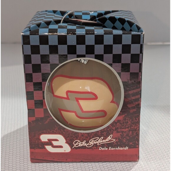 2004 NASCAR Dale Earnhardt Large Ball Christmas Tree Ornament Goodwrench 3 - Picture 1 of 5